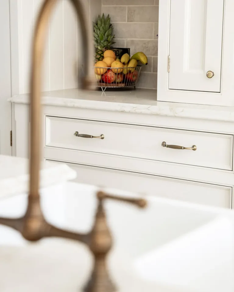 Jess inspires us with her a timeless heritage kitchen