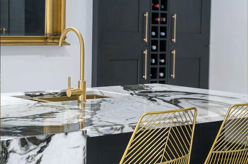 Blog headline to go here 2